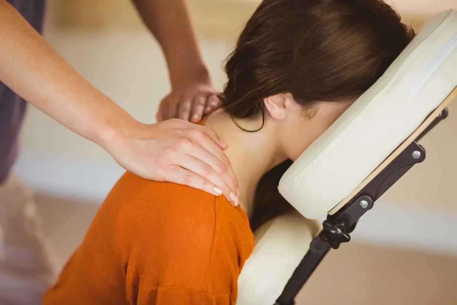 Massage de relaxation sur chaise